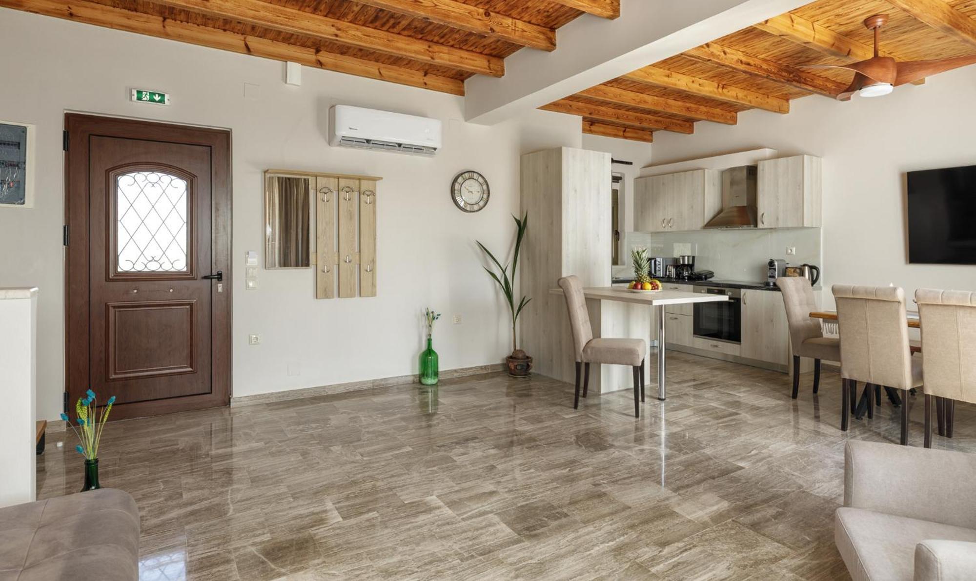 Mediterranean View Villa Makrýgialos Zewnętrze zdjęcie