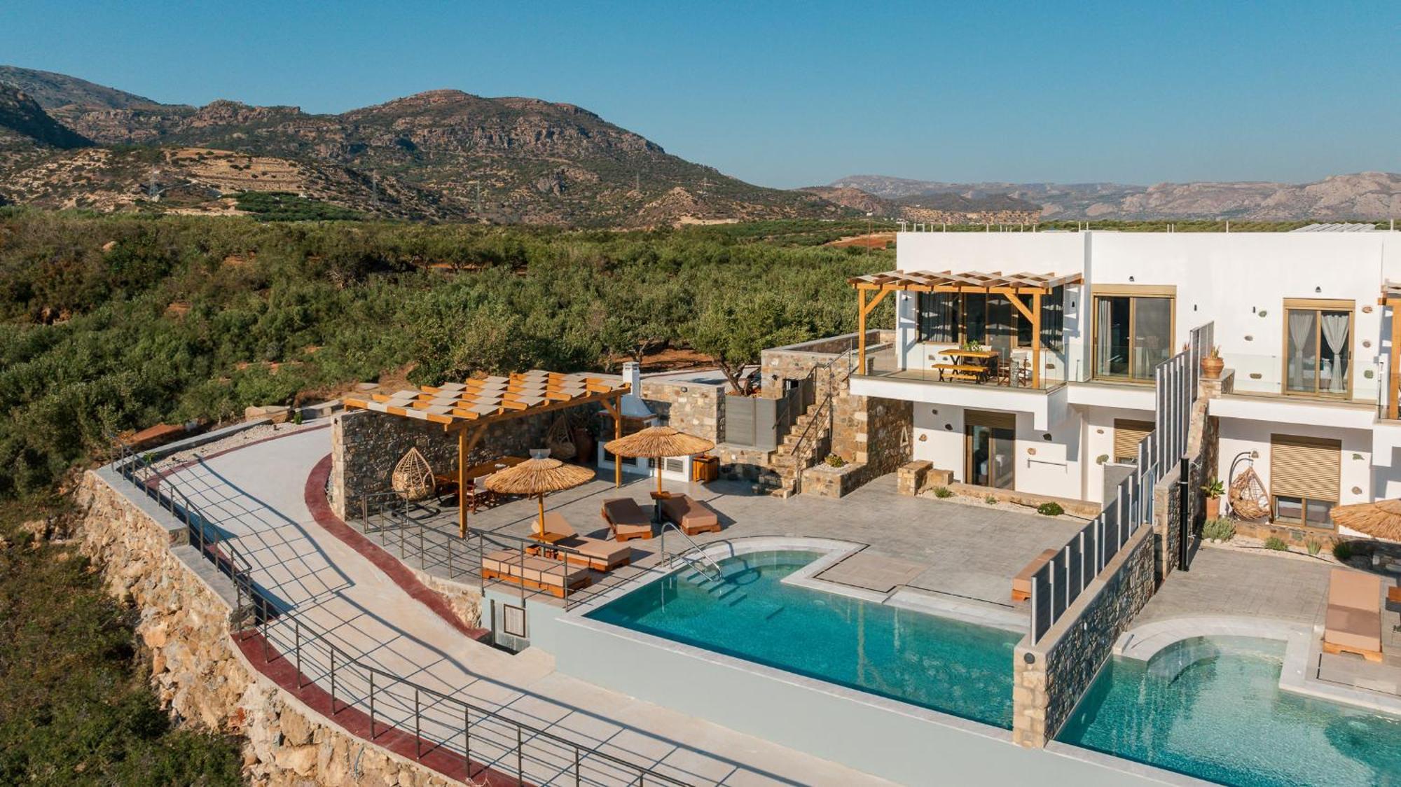 Mediterranean View Villa Makrýgialos Zewnętrze zdjęcie